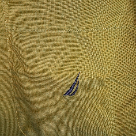 Nautica button up long sleeve shirt - Picture 4 of 5